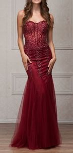 STRAPLESS MERMAID FORM EVENING GOWN. Champagne, burgundy, rose pink.
